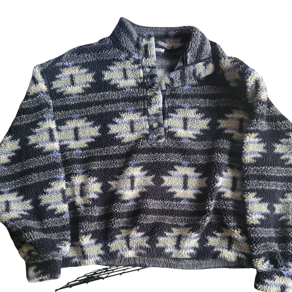 H&M Black and Cream Zip Up Sweater